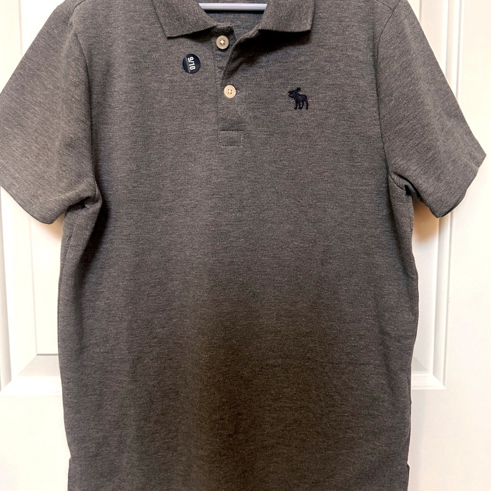 Abercrombie Kids Boys Gray Polo Shirt Size 9/10 NWT
